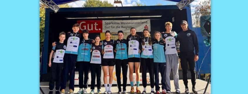 Jugend Team mit Trainer Ralf Bell